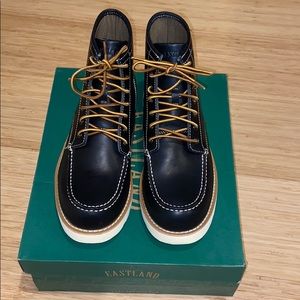 Eastland lumber up men’s boots